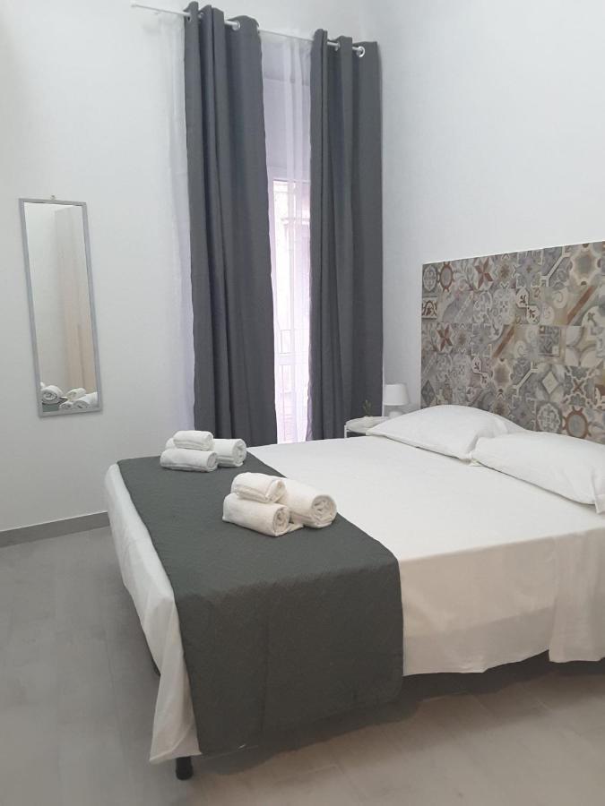 A Casa Dei 3 Apartment คาตาเนีย ภายนอก รูปภาพ
