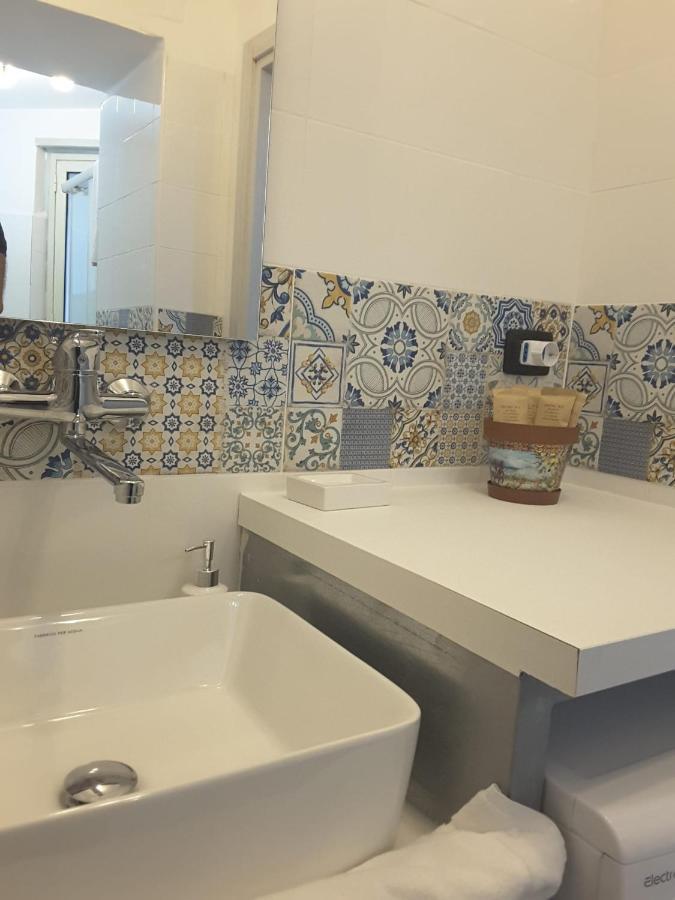 A Casa Dei 3 Apartment คาตาเนีย ภายนอก รูปภาพ