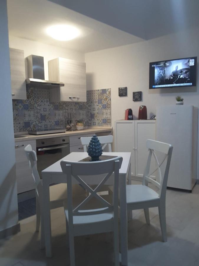 A Casa Dei 3 Apartment คาตาเนีย ภายนอก รูปภาพ