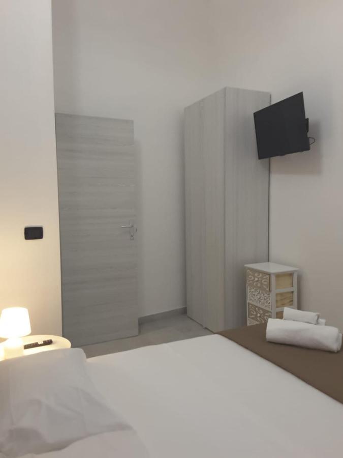 A Casa Dei 3 Apartment คาตาเนีย ภายนอก รูปภาพ